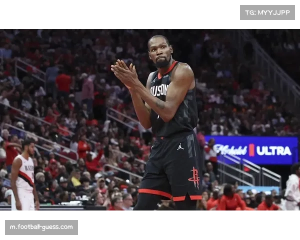 火箭杜兰特20+8+5全面表现 老将经验在关键回合发挥作用